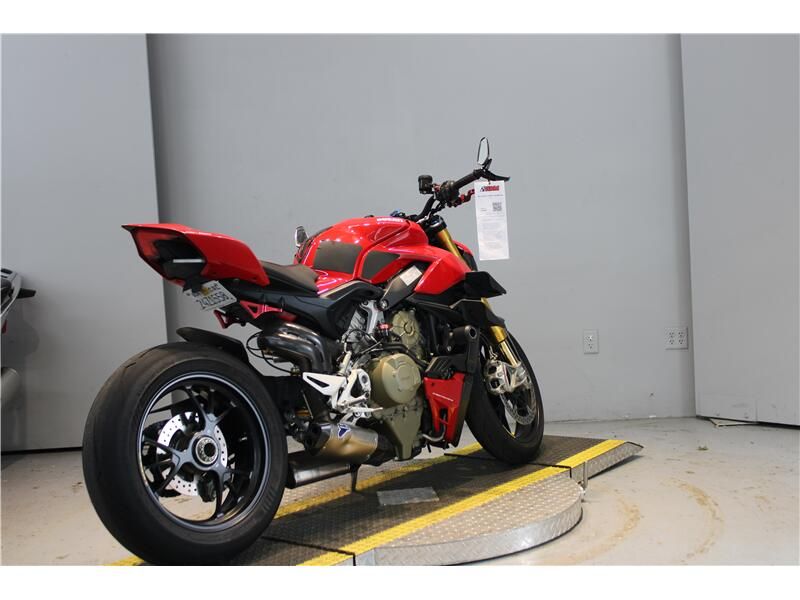 Used 2021 Ducati STREET FIGHTER V4S Image 6
