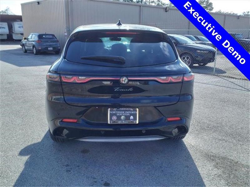 2024 Alfa Romeo Tonale Ti in a Alfa Black exterior color and Tan/Blackinterior. Northside Imports Houston 281-475-4549 northsideimportshouston.com 