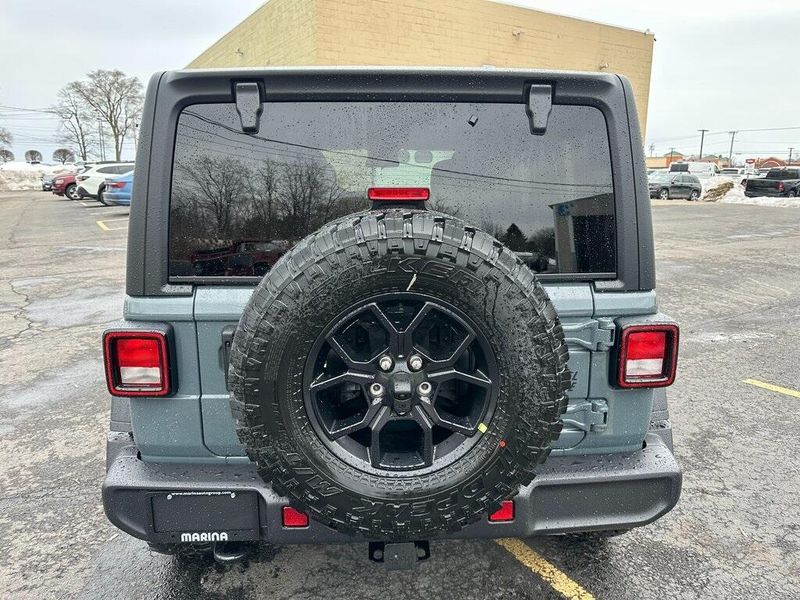 2025 Jeep Wrangler 4-door WillysImage 9