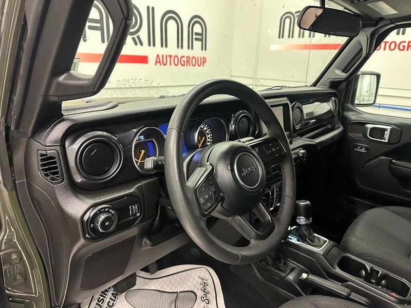 2023 Jeep Wrangler SportImage 19