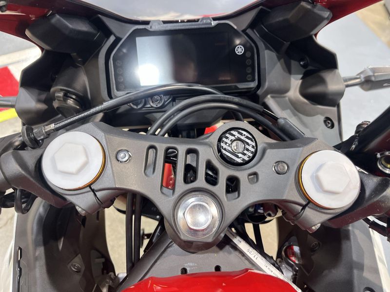 New 2026 Yamaha YZF-R3 ABS CA 70TH ANNIVERSARY EDITION Image 11