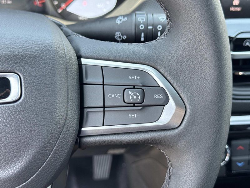 New 2026 Jeep Compass Latitude Altitude 4x4
