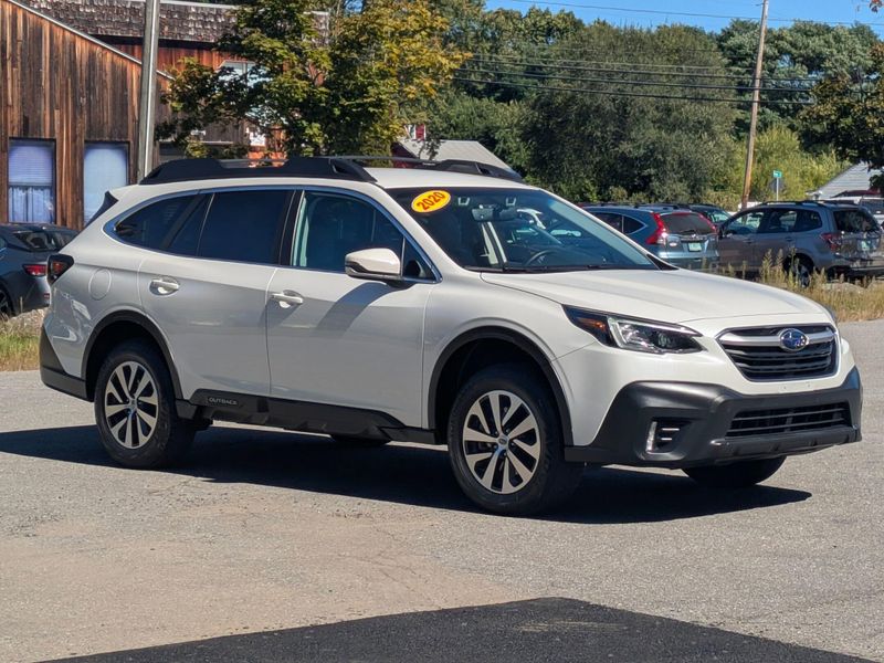 2020 Subaru Outback Premium photo 7