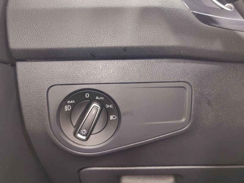 Used 2021 Volkswagen Tiguan SE AWD R-Line Black w/SunroofImage 29