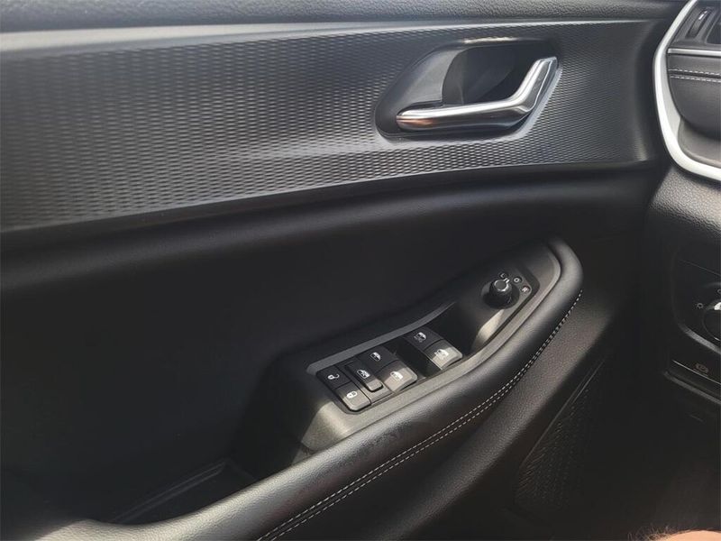 2024 Jeep Grand Cherokee LaredoImage 22