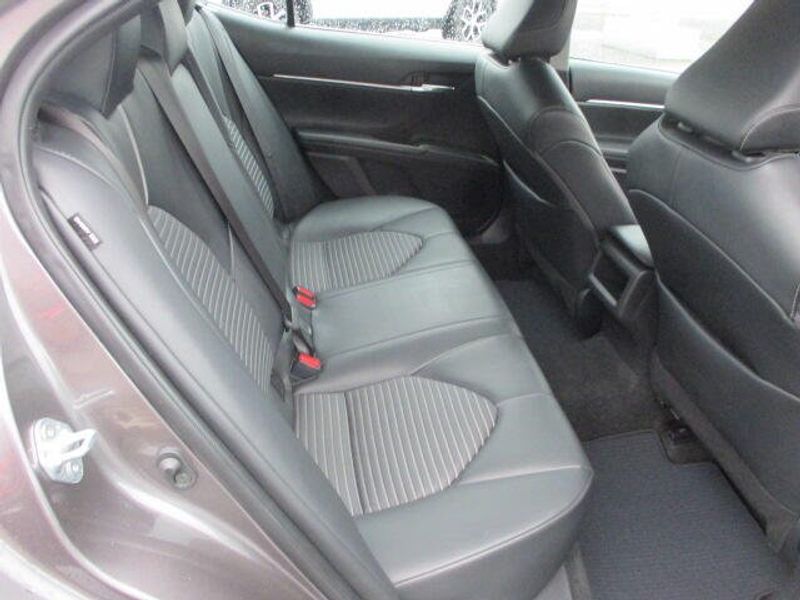 2023 Toyota Camry SEImage 25