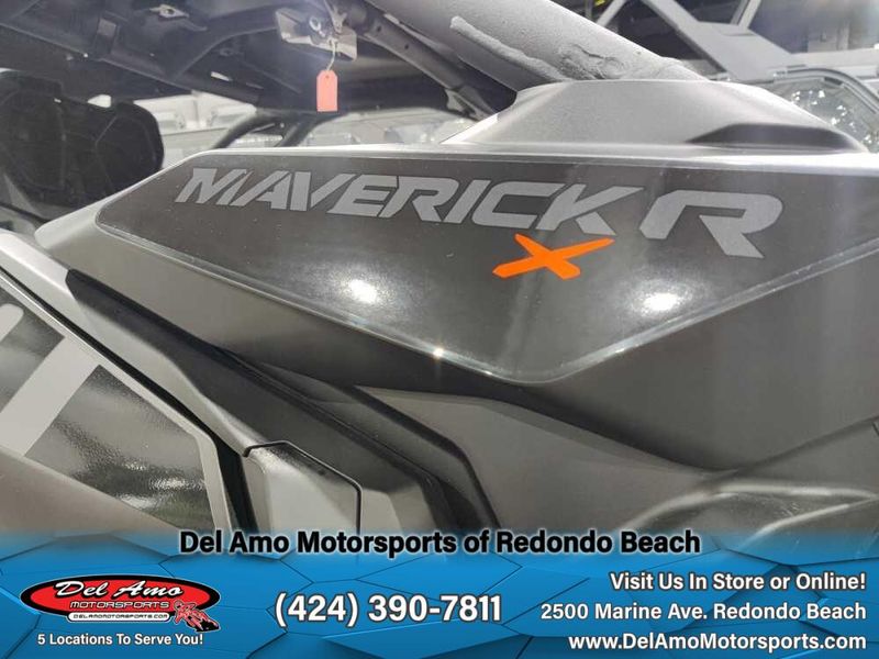 2024 Can-Am 8GRF  in a TRIPLE BLACK exterior color. Del Amo Motorsports of Redondo Beach (424) 304-1660 delamomotorsports.com 