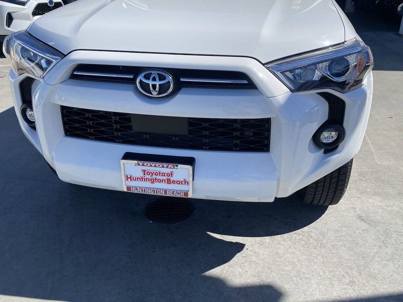 2023 Toyota 4Runner SR5Image 9