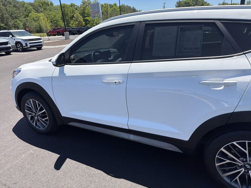 Used 2020 Hyundai Tucson SELImage 18