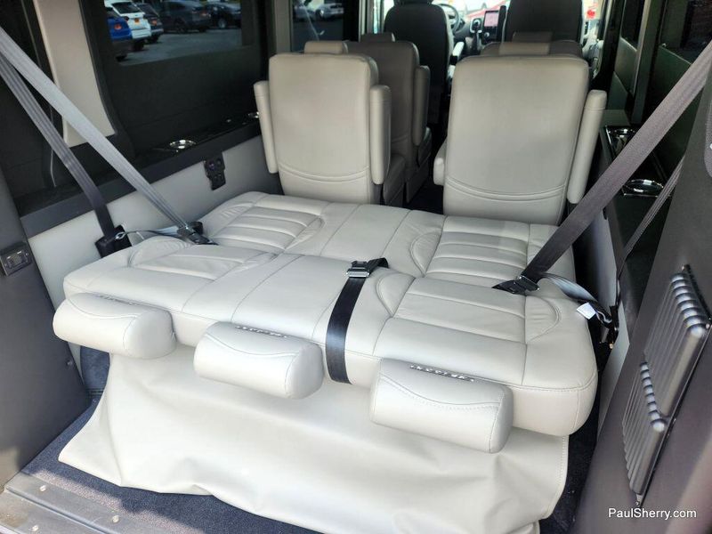New 2024 RAM Promaster 2500 Slt+ Window Van High Roof 159