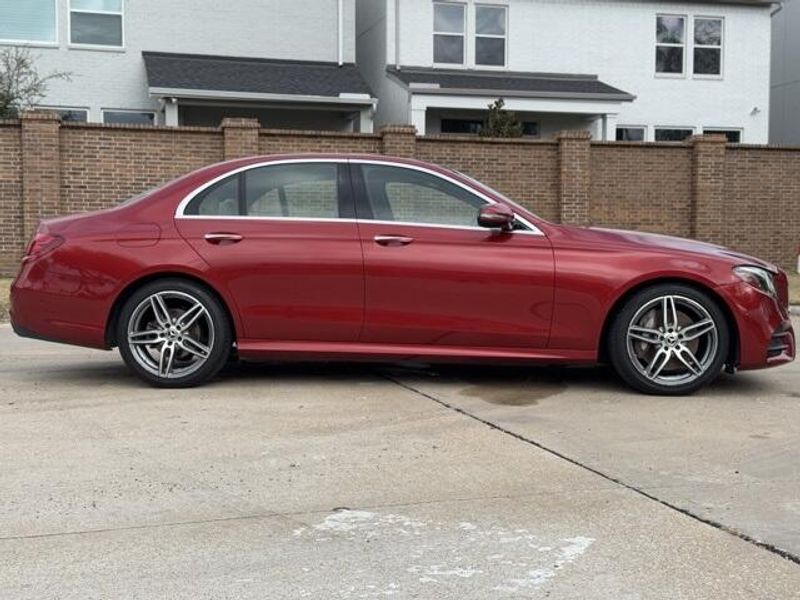 2018 Mercedes-Benz E-Class E 300Image 12