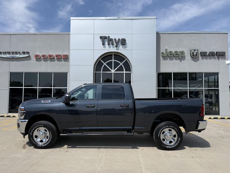 New 2026 RAM 2500 Tradesman Crew Cab 4x4 6