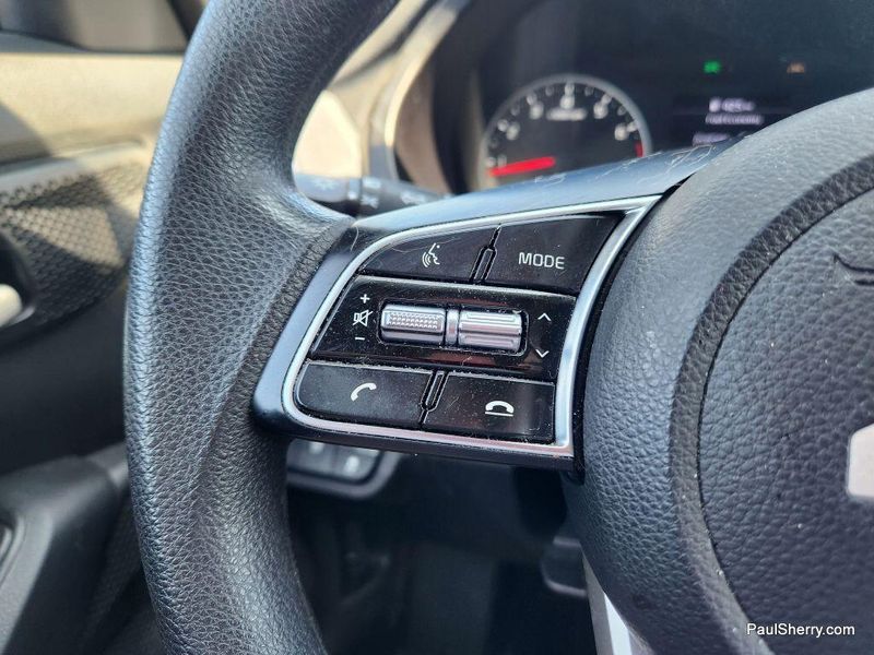 Used 2023 Kia Seltos LX