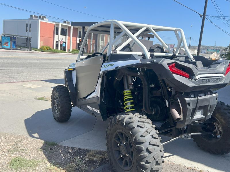 2021 Polaris RZR XP 1000 SPORT WHITE LIGHTNING SPORT Image 8