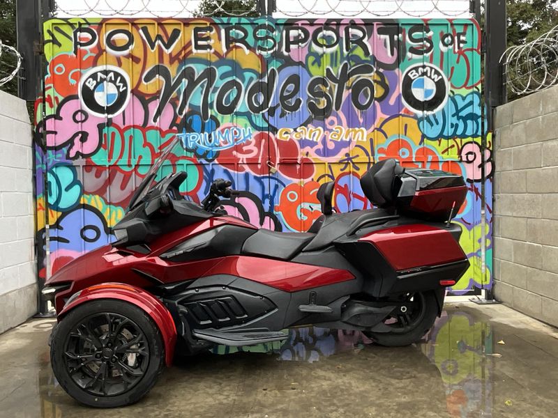 2021 Can-Am SPYDER RTImage 4