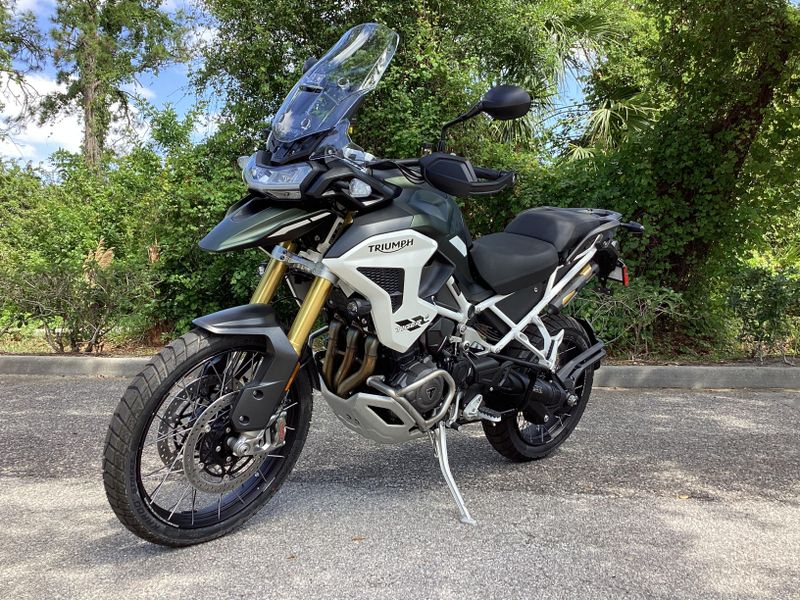 2025 Triumph Tiger 1200 Rally Pro