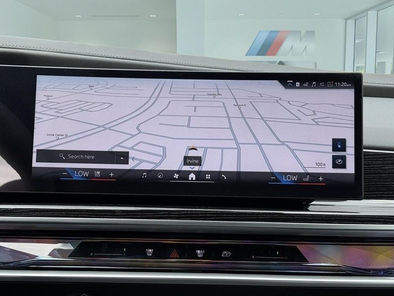 2025 BMW i7 eDrive50Image 25