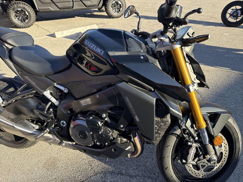 Used 2023 Suzuki GSX-S1000 Image 13