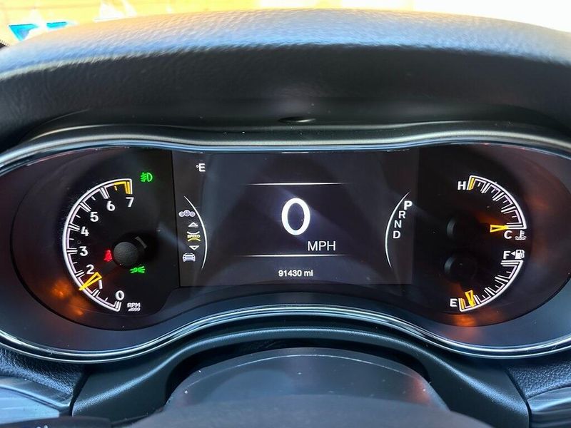 2020 Jeep Grand Cherokee Altitude photo 14
