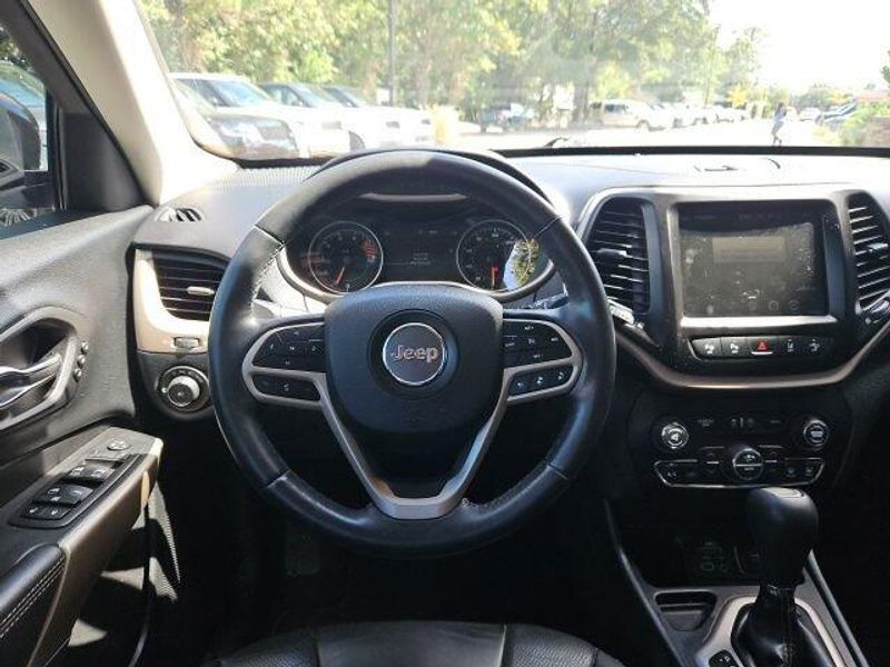 Used 2018 Jeep Cherokee Limited