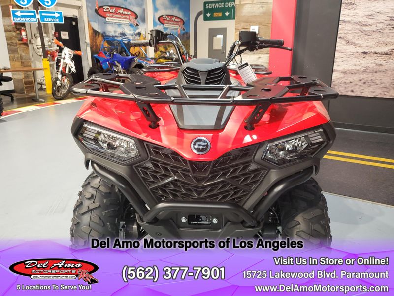 2024 CFMOTO CF400AU-6S  in a ROCKET RED exterior color. Del Amo Motorsports of Los Angeles (562) 262-9181 delamomotorsports.com 