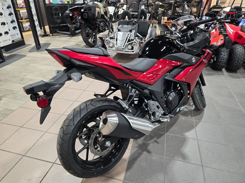 NEW 2025 SUZUKI GSX 250R ABS Image 6