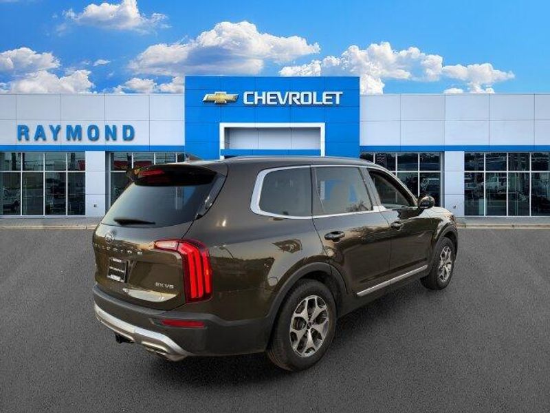 Used 2020 Kia Telluride EXImage 3