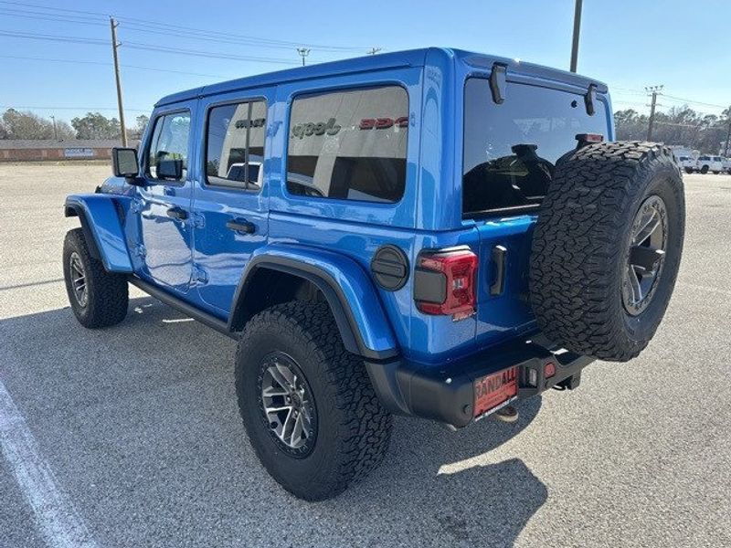 2024 Jeep Wrangler 4-door Rubicon 392Image 5