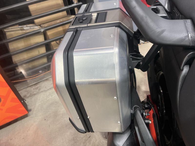 New 2025 Can-Am CANYON XT Image 12