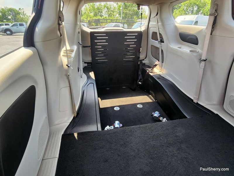 Used 2023 Chrysler Voyager LX