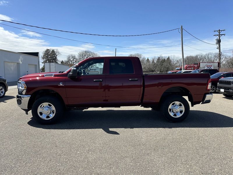 2024 RAM 2500 Tradesman Crew Cab 4x4 6