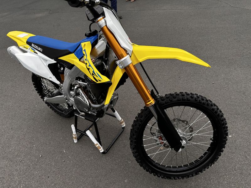 Used 2025 Suzuki RM-Z450M5 Image 4