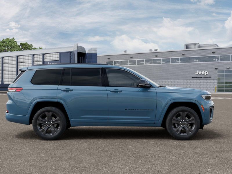 New 2027 Jeep Grand Cherokee L Limited Reserve 4x4
