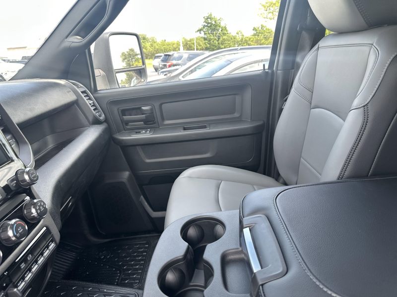 2025 RAM 4500 Tradesman Chassis Crew Cab 4x4 60