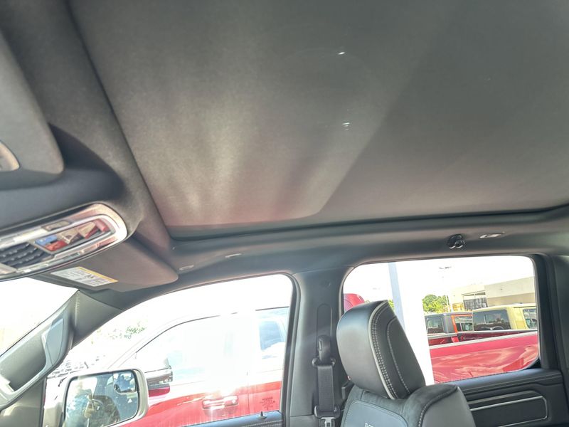 New 2025 RAM 1500 Laramie Crew Cab 4x4 5