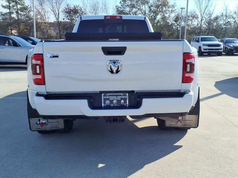 Used 2024 RAM 3500 LaramieImage 9