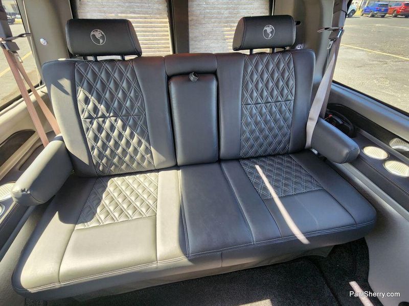 2024 Chevrolet Express 2500 Work Van photo 3