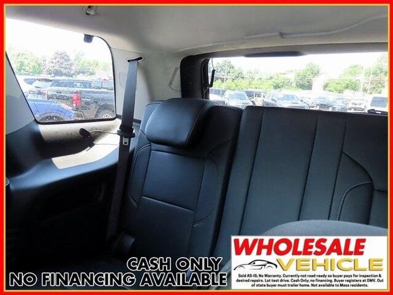 2015 Chevrolet Tahoe LTZImage 11