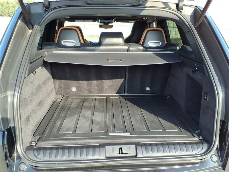 Used 2022 Land Rover Range Rover Sport SVRImage 17