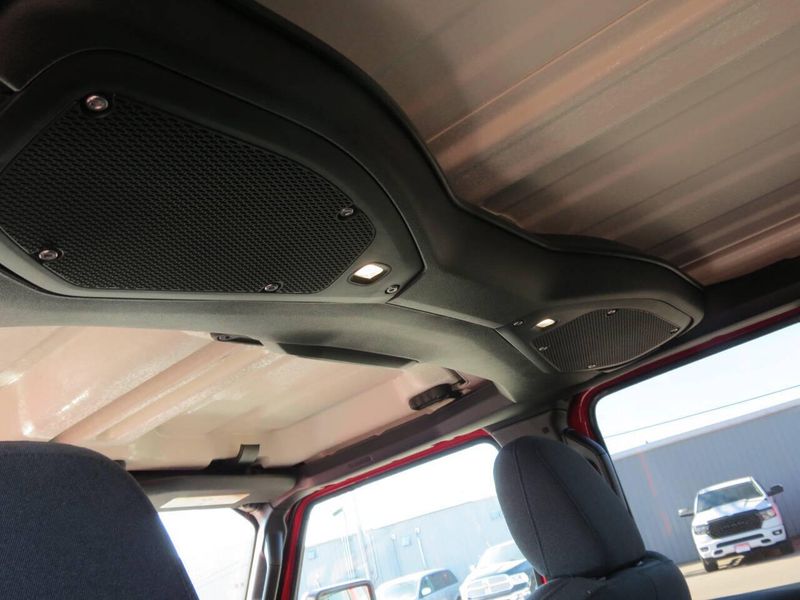 Used 2025 Jeep Wrangler 4xE Sahara 4x4 4dr SUVImage 16