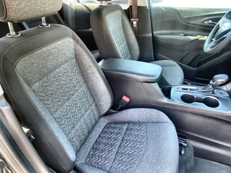 Used 2022 Chevrolet Equinox LTImage 27