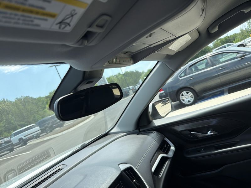 Used 2022 GMC Terrain SLEImage 41