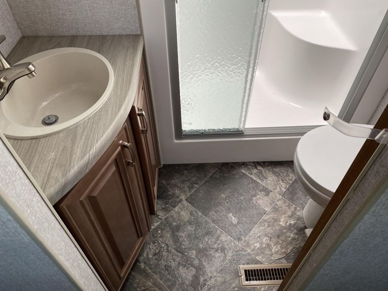 Used 2023 FOX MOUNTAIN 265RDS Image 20