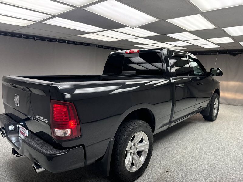 2016 RAM 1500 SportImage 4