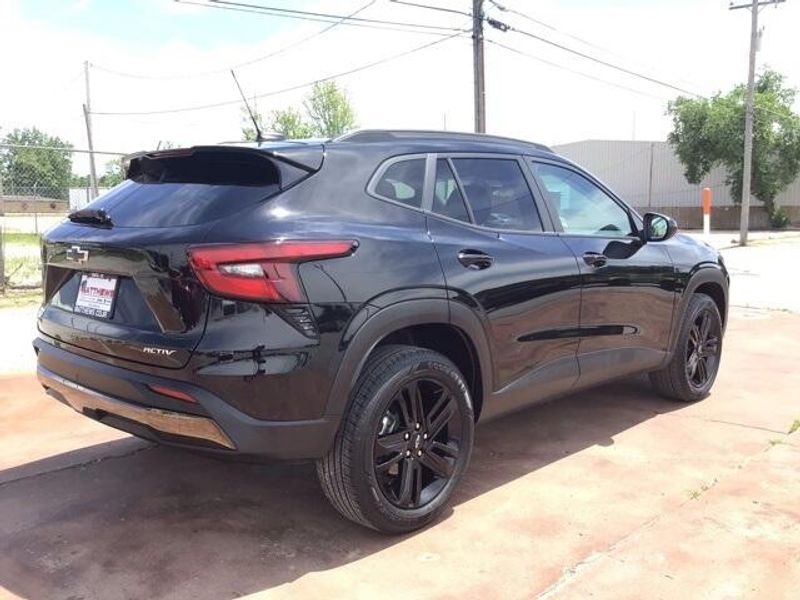 2024 Chevrolet Trax ActivImage 6