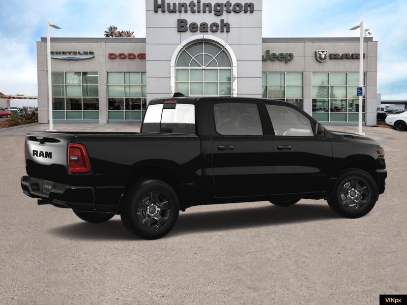 2025 RAM 1500 Tradesman Crew Cab 4x2Image 8