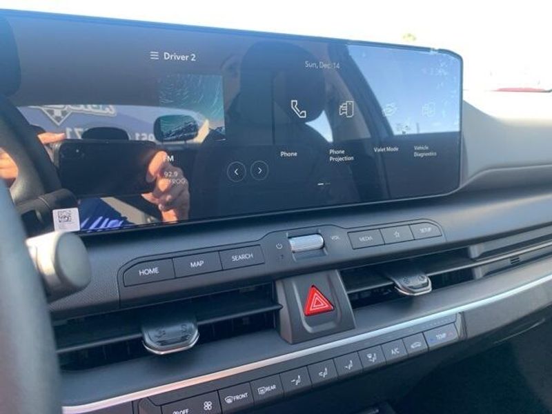 Used 2025 Kia K4 LXSImage 11