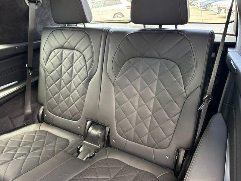 Used 2024 BMW X7 xDrive40iImage 33