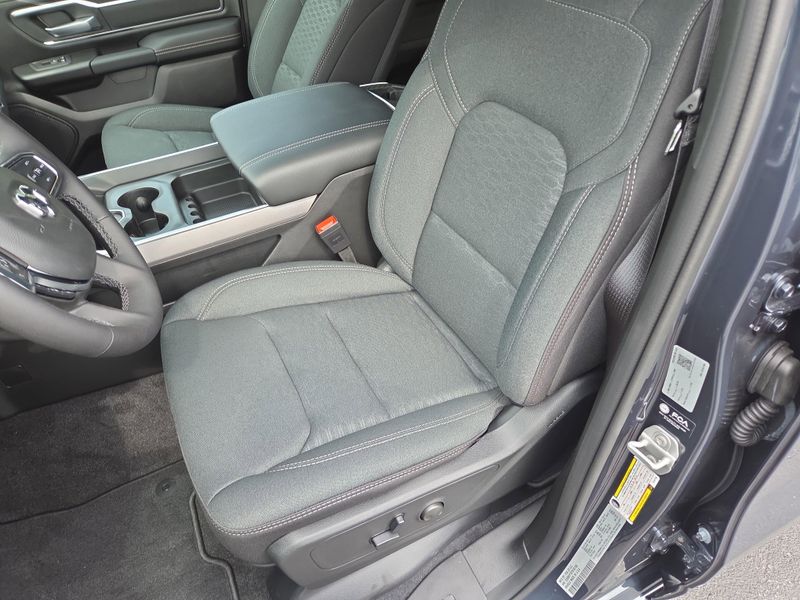 2026 Ram 1500 Big Horn photo 6