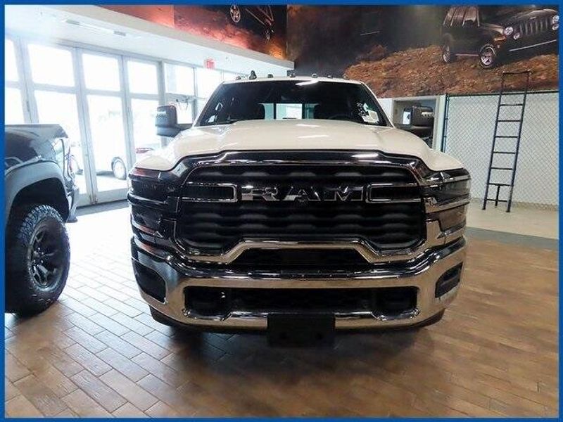 2025 RAM 3500 Big HornImage 2